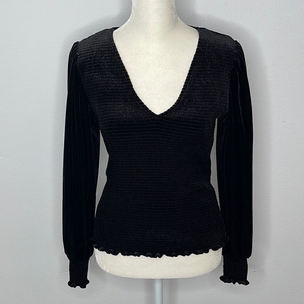 1. State soft velvet vneck shirt. Elastic velvet bodice & wrist band. Size Small